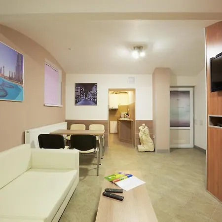 Hostal Apart Comfort Plus *